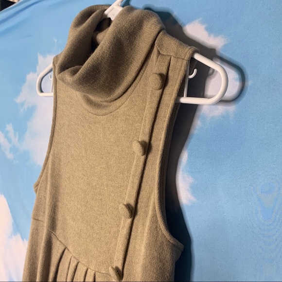 Commetoi- Tan Sleeveless Faux Turtleneck Dress size Small - Picture 5 of 9
